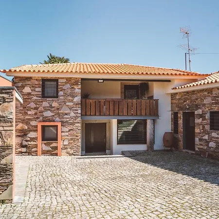 Casa Santiagas Em
