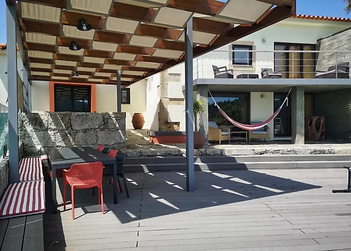 Casa Santiagas Em * Arouca